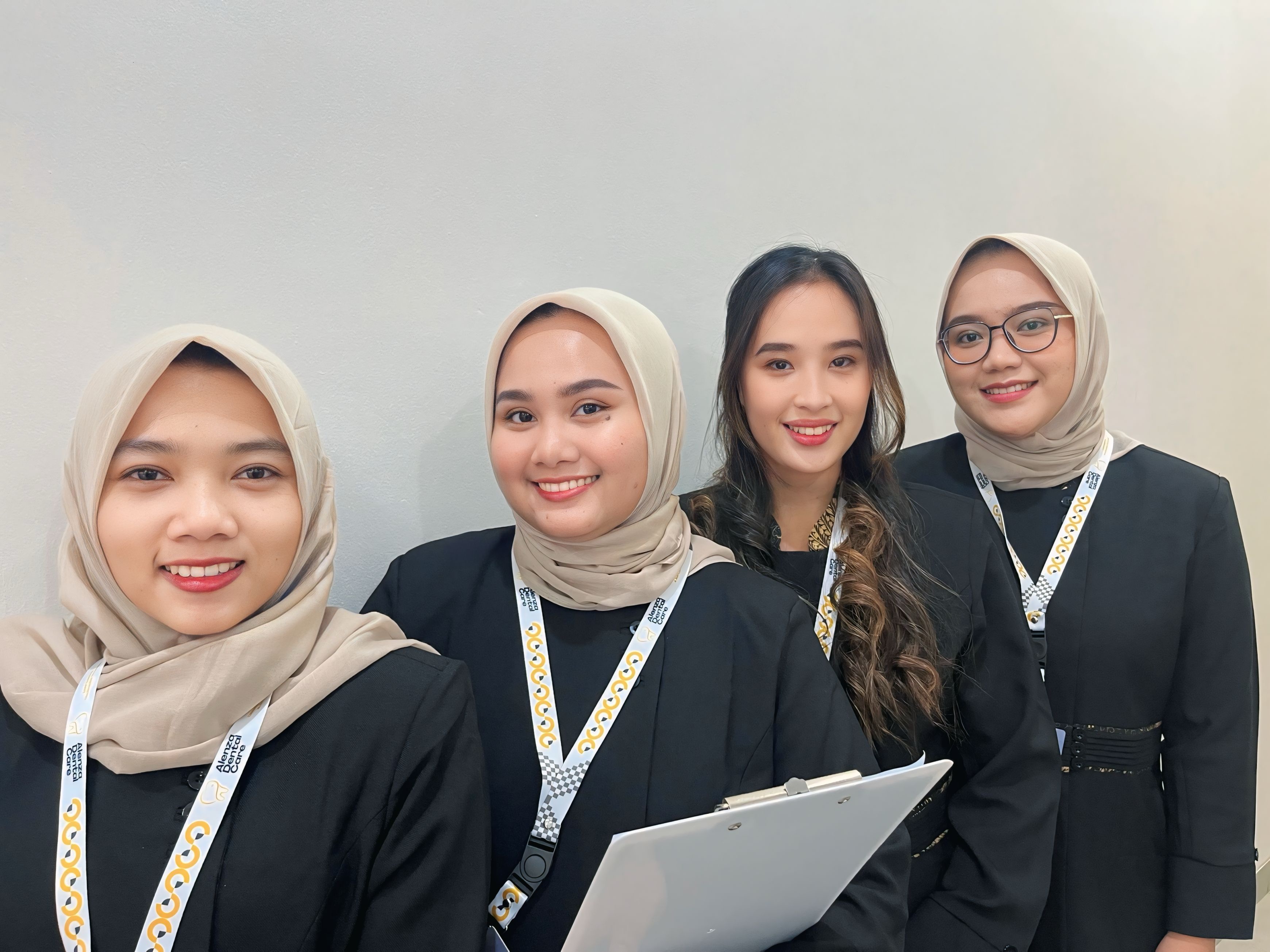 Staff Alenza Dental